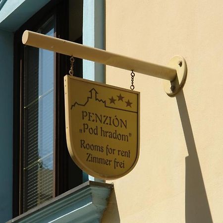 Penzion Pod Hradom Trenčín Buitenkant foto